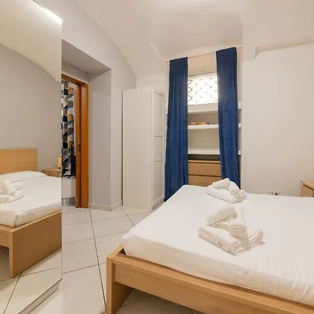 9 Minutes From Termini - Loft With Free Wi-fi And Netflix *